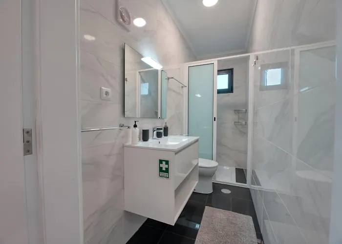 Σπίτι διακοπών Cozy Cottage, 2br Terrace & Mountain Views Santana (Madeira)